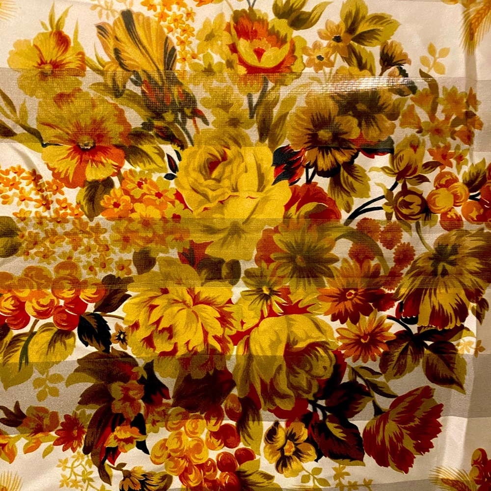 Flower schemed square scarf. Silky feeling, good condition! Vibrant coloring!